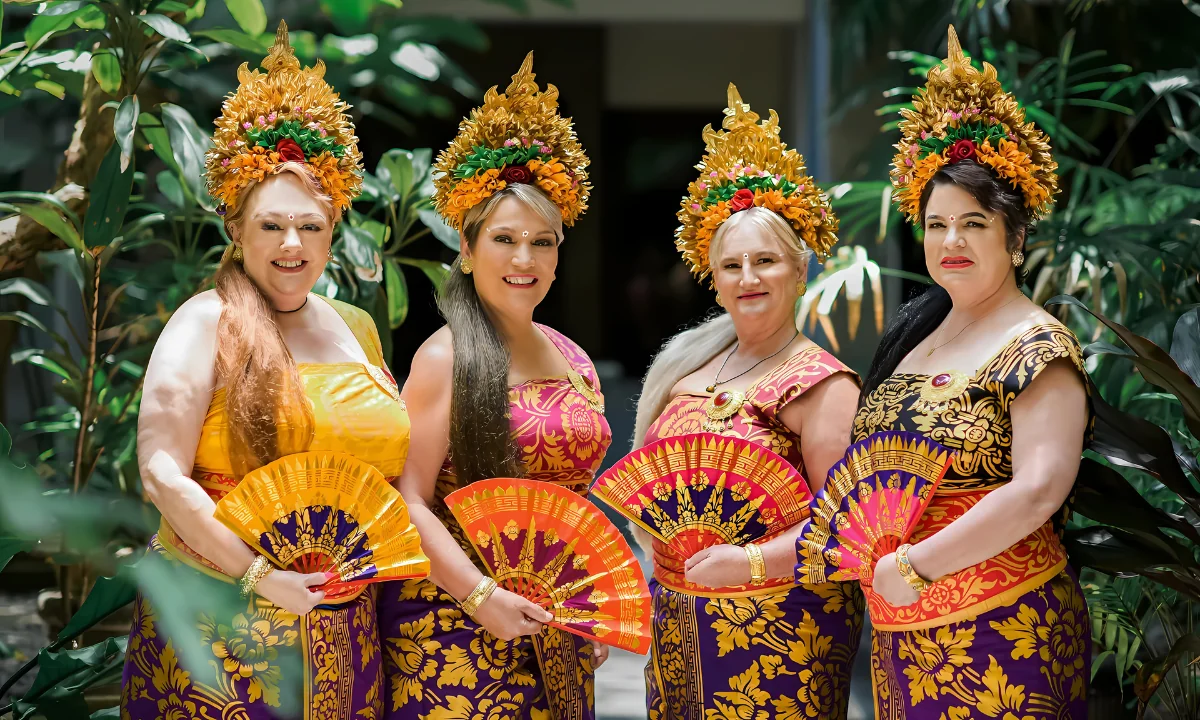 Благословение воды в руинах предков
