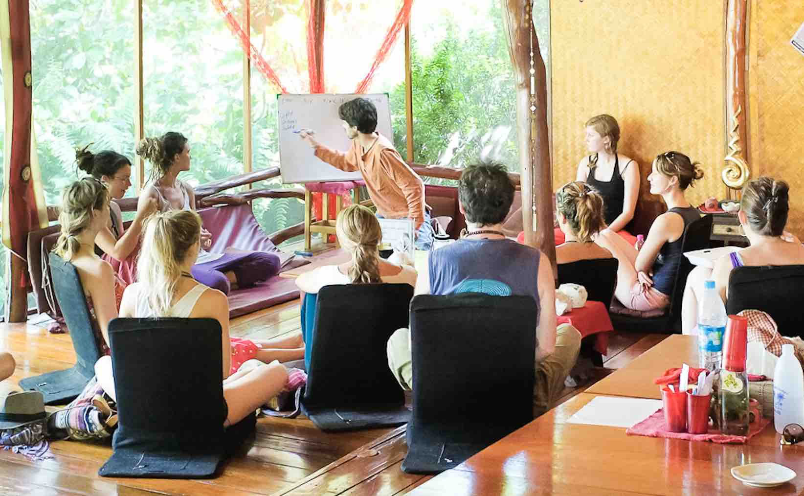 Обучение йога-терапии ThaiVedic, уровень 1