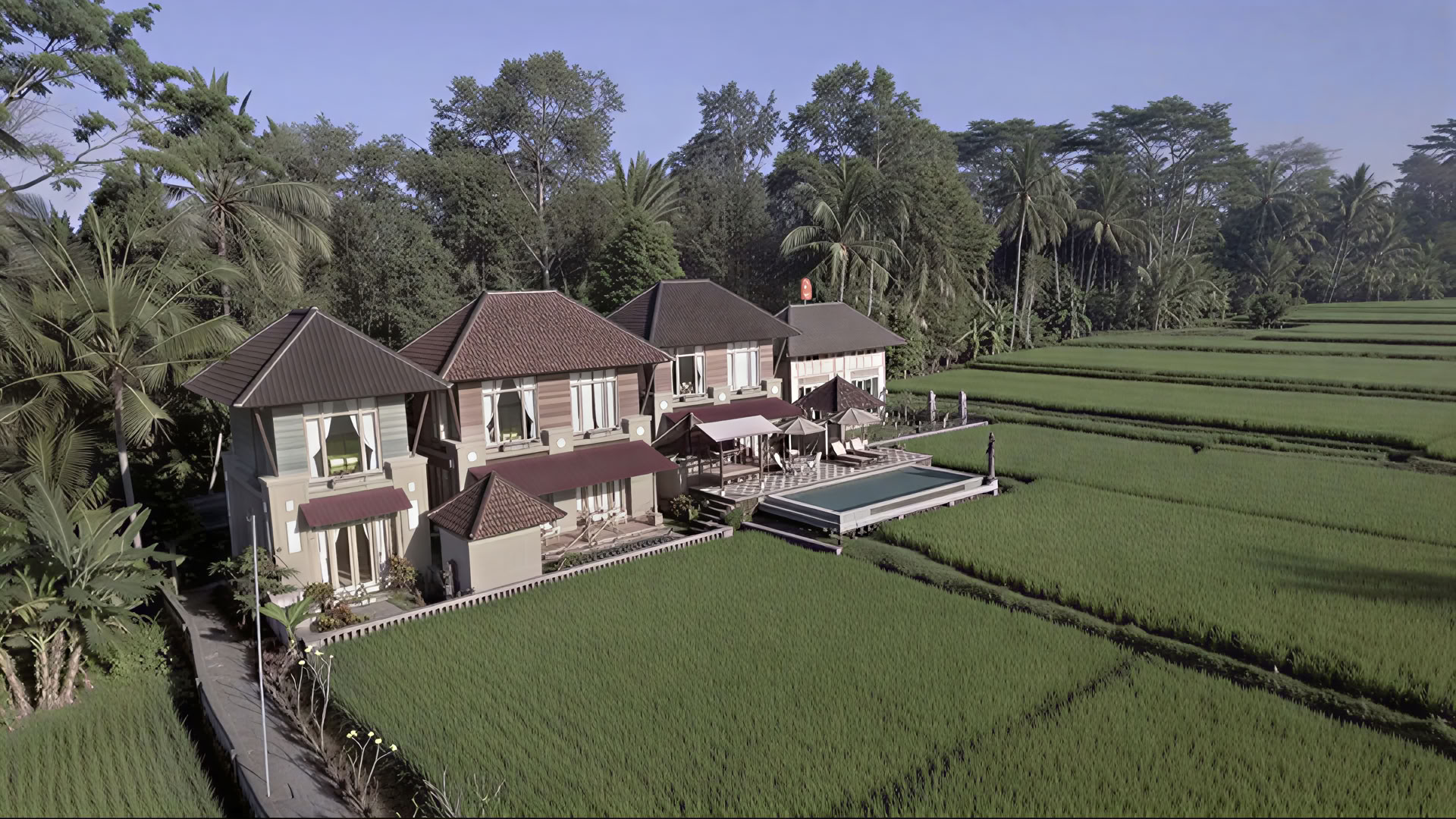 Незабываемый 7-дневный йога-ретрит в Firefly Retreat Bali