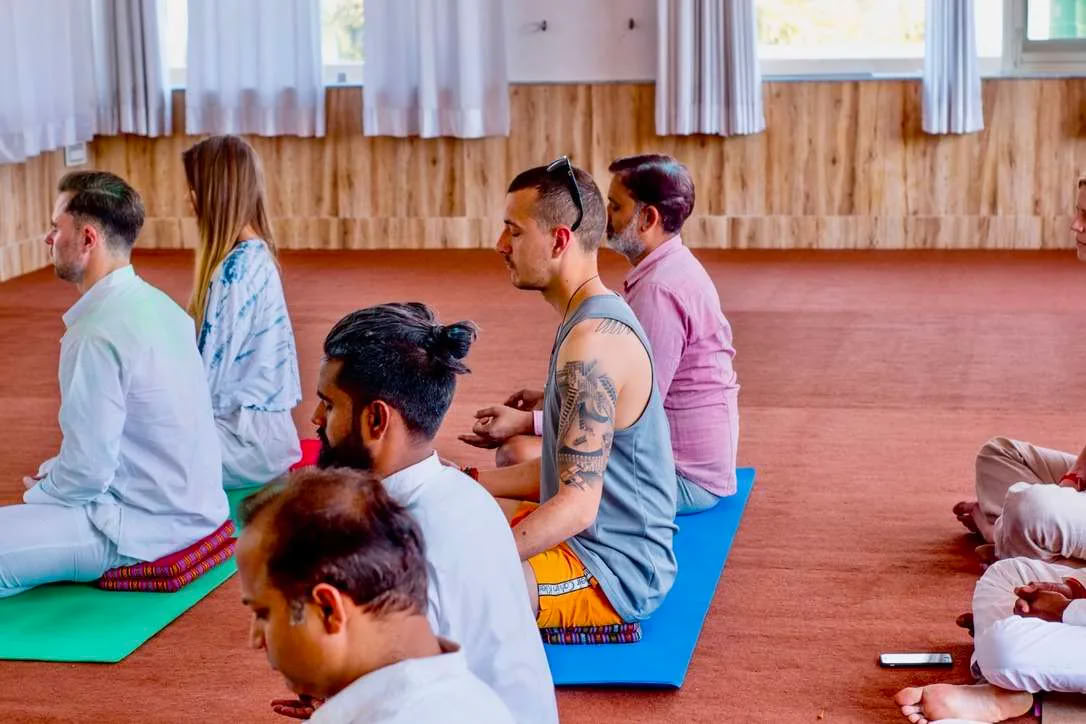Курс подготовки преподавателей кундалини-йоги, 300 часов, в Ришикеше