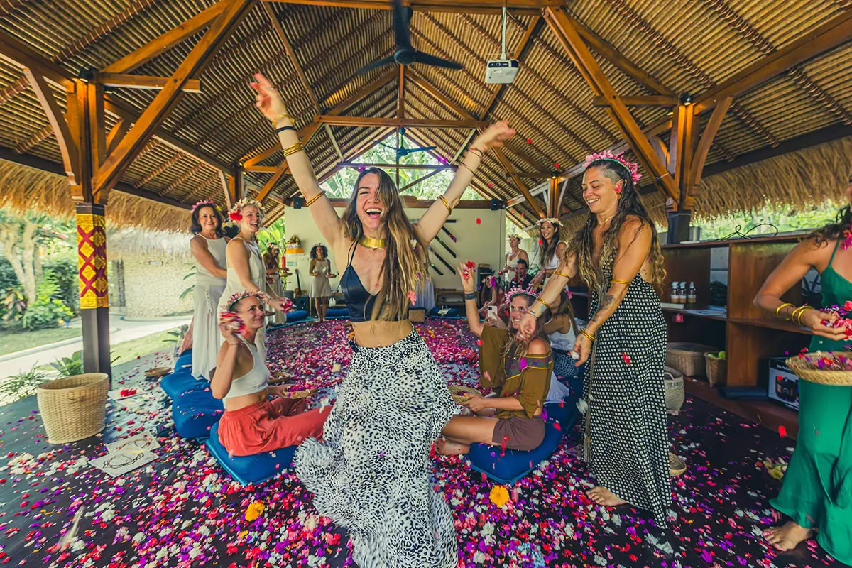 «Вайдика Дхарма: 100-часовой курс подготовки преподавателей SPIRIT Yoga»