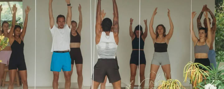 Ретрит по виньяса-йоге Synergy в Lanka Yoga
