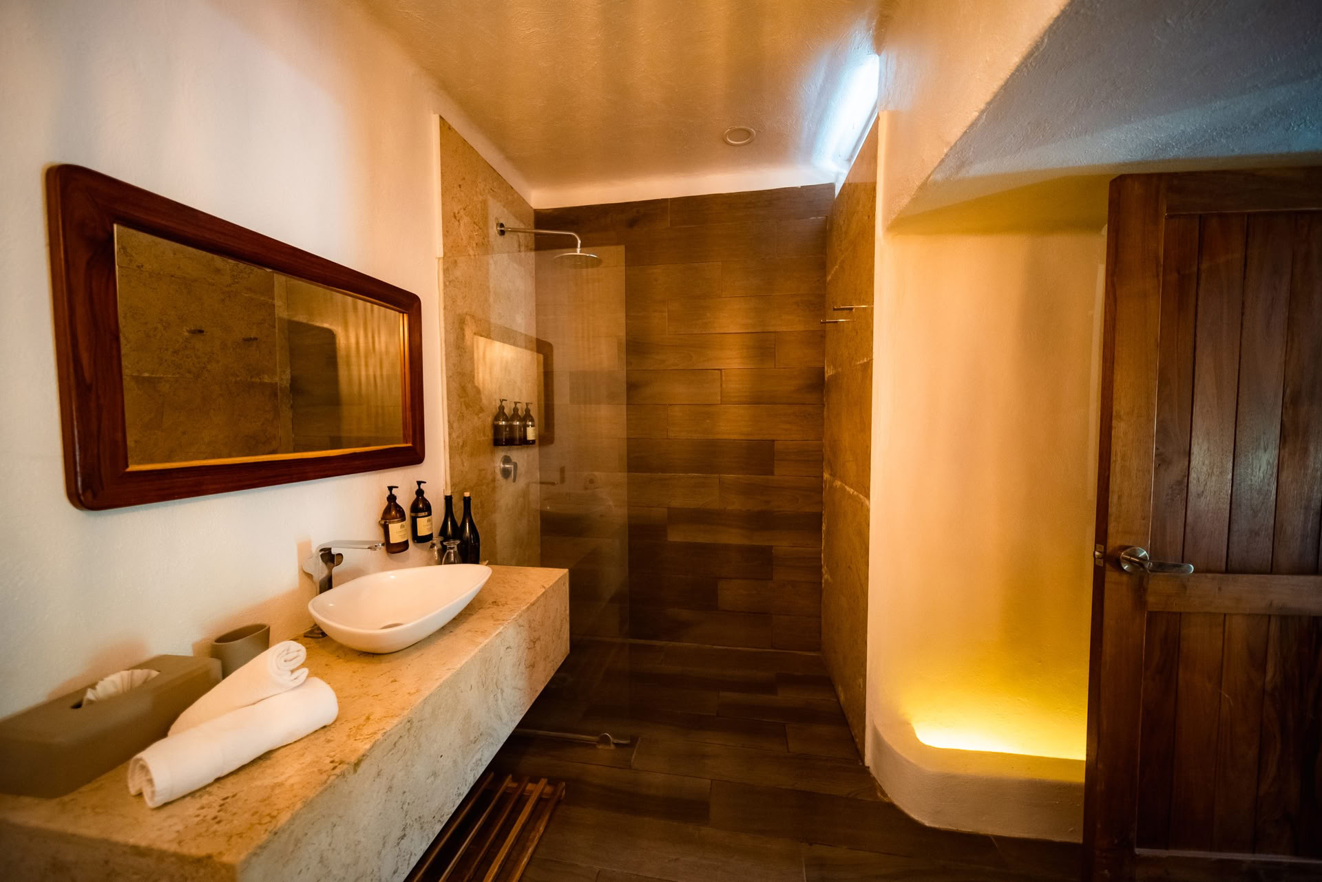 3 ночи | Hostal de la Luz