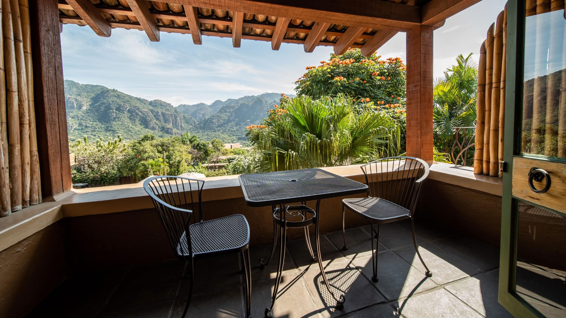 3 ночи | Hostal de la Luz