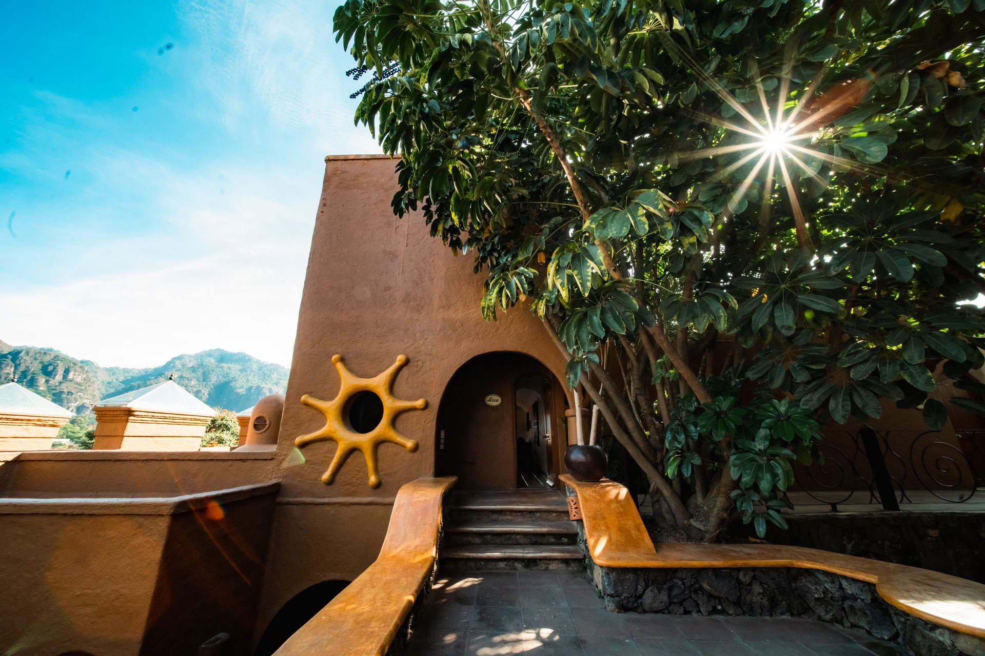 3 ночи | Hostal de la Luz