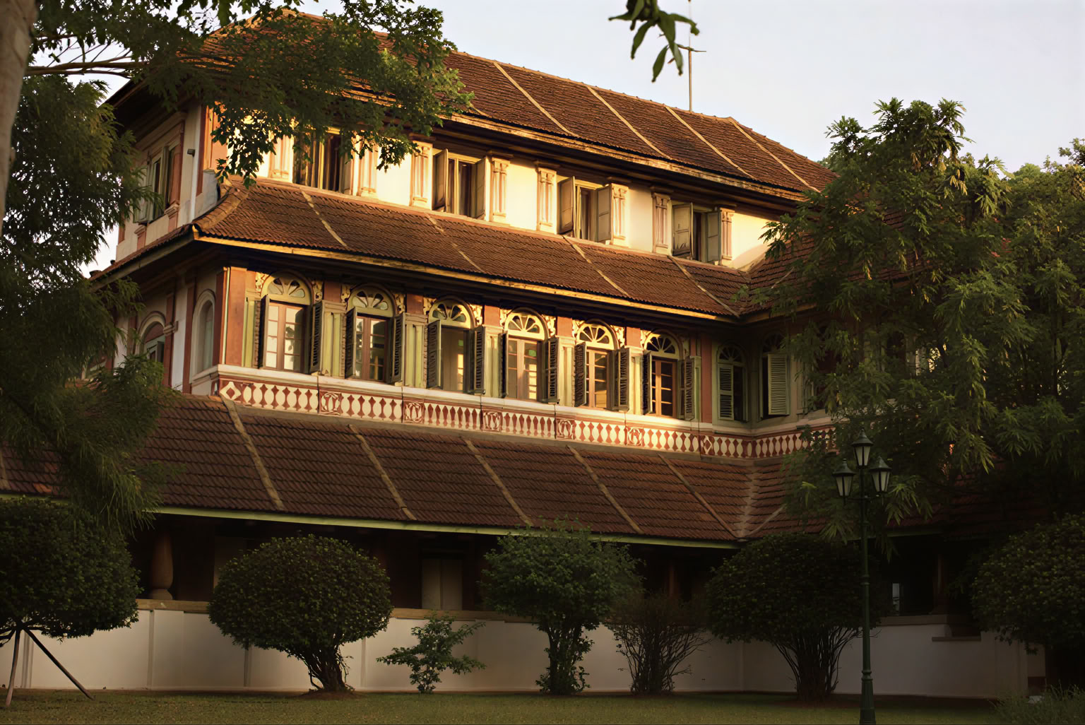 7-дневная аюрведическая оздоровительная программа в Niraamaya Retreats Surya Samudra, Ковалам