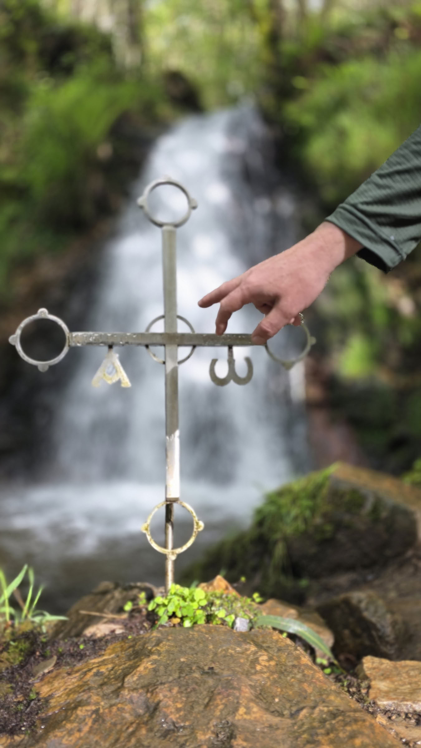 Полное солнечное затмение на Эль-Камино: пеший поход, велопрогулка и верхом на лошади
