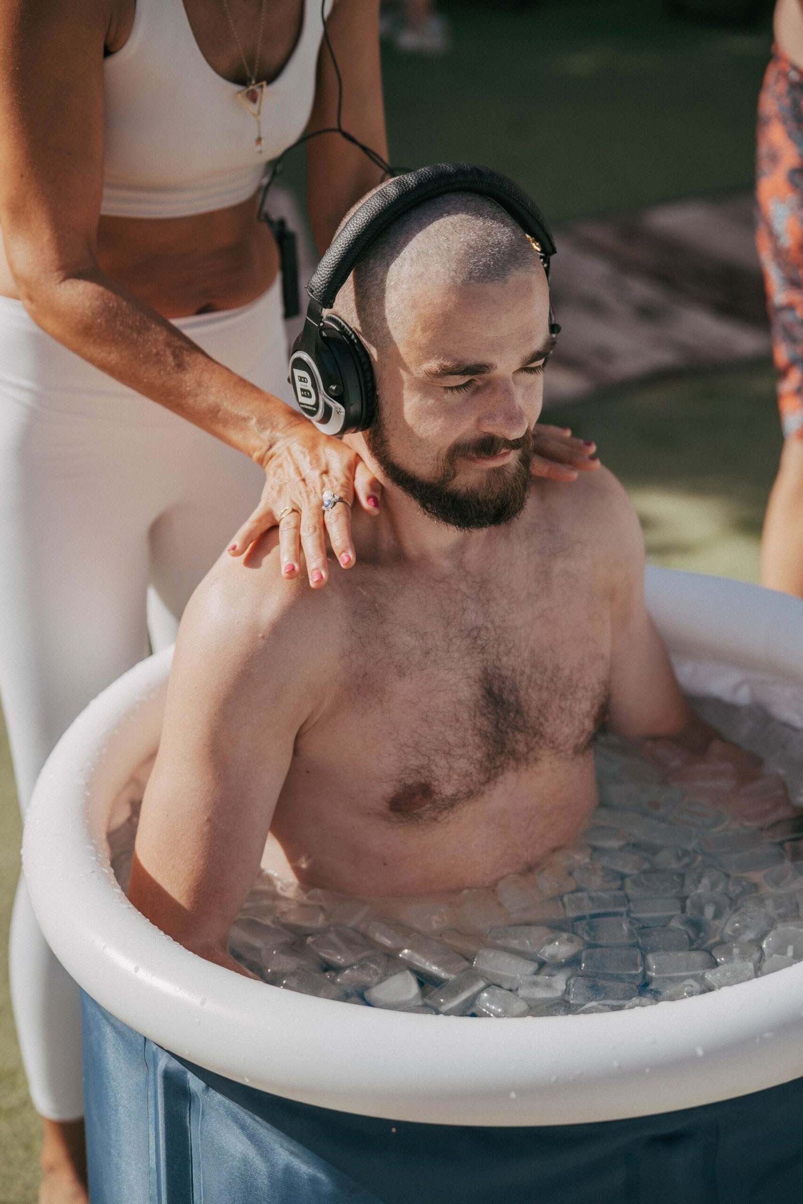 Дыхательная практика на льду