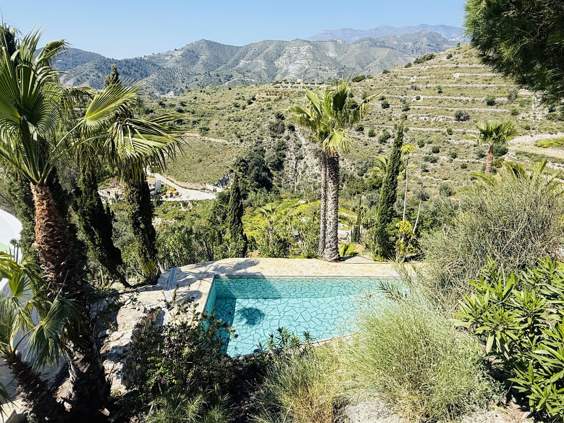 Тренинг по фреймворку воплощённого поля