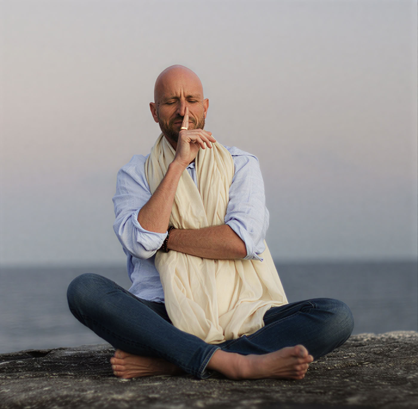 Дыхательные практики в Гималаях в Om House Bondi с Breathwork