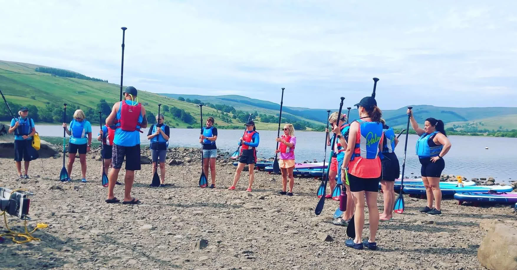 SUP для начинающих, йога, купание в дикой природе и сауна