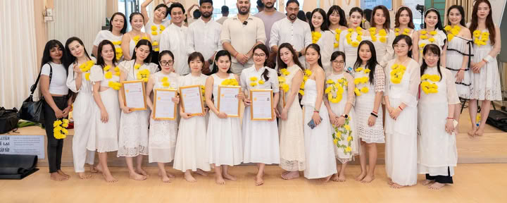 500-часовой курс подготовки преподавателей йоги в Хошимине
