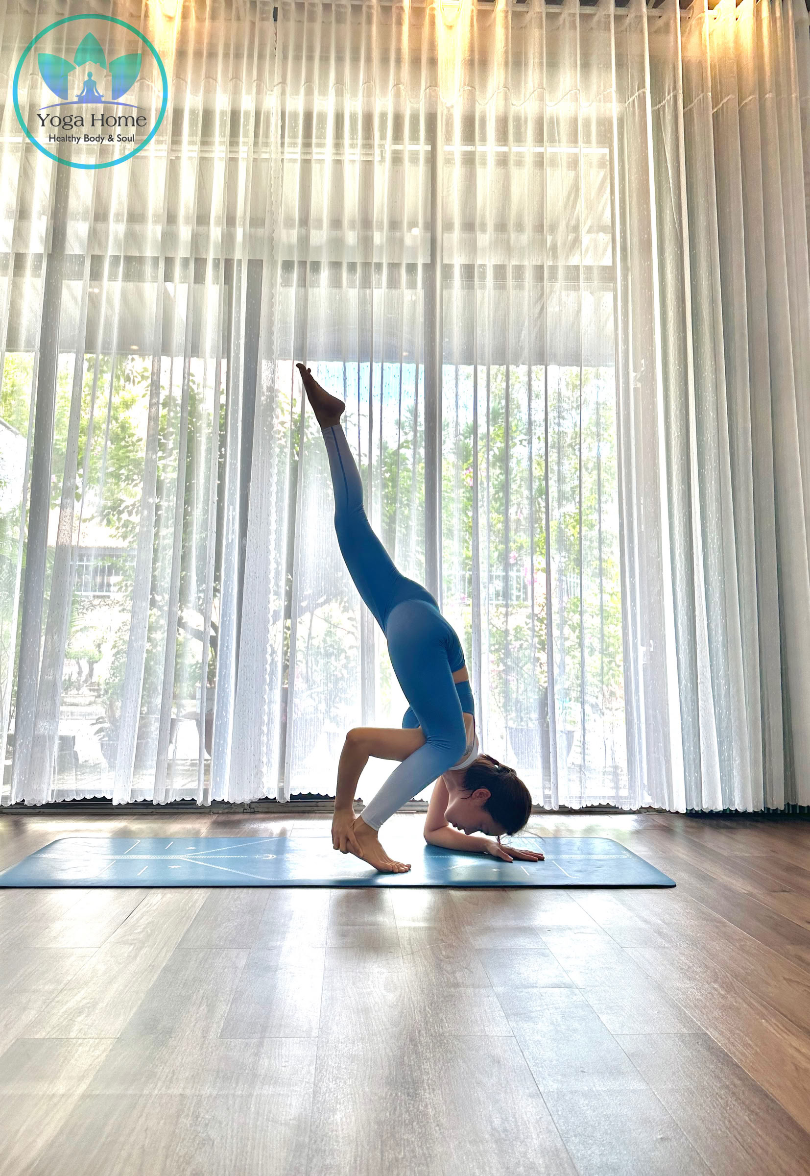 200-часовой курс подготовки преподавателей йоги в Yoga Home School