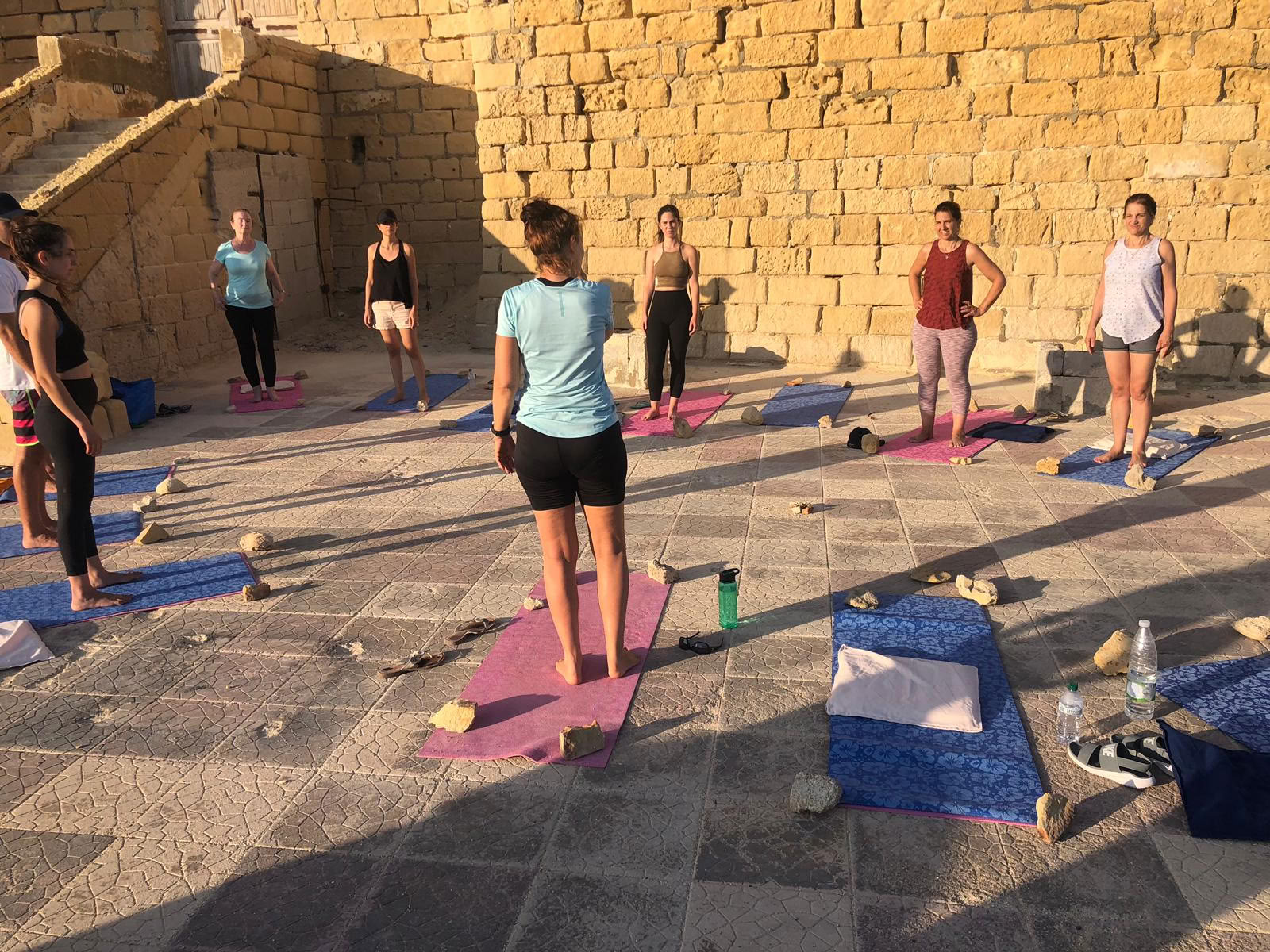 Курс подготовки преподавателей хатха-флоу йоги Yoga Alliance на 200 часов