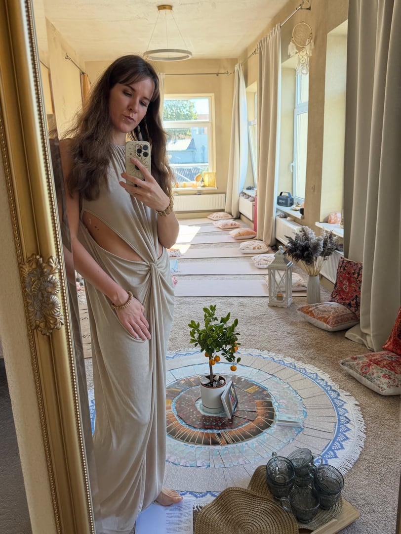 Студия Ashtuvisa