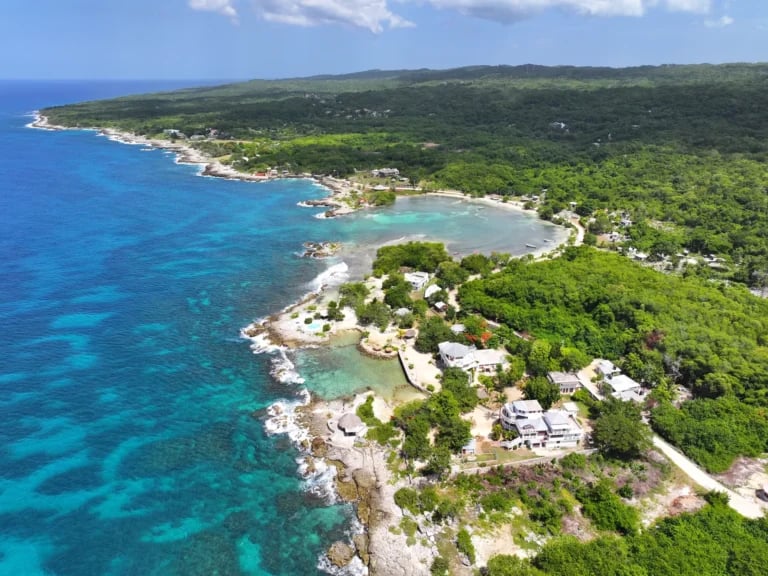Велнес-курорт Coral Cove, Ямайка