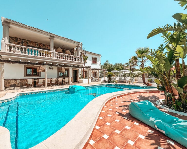Ретриты в Finca Four Seasons