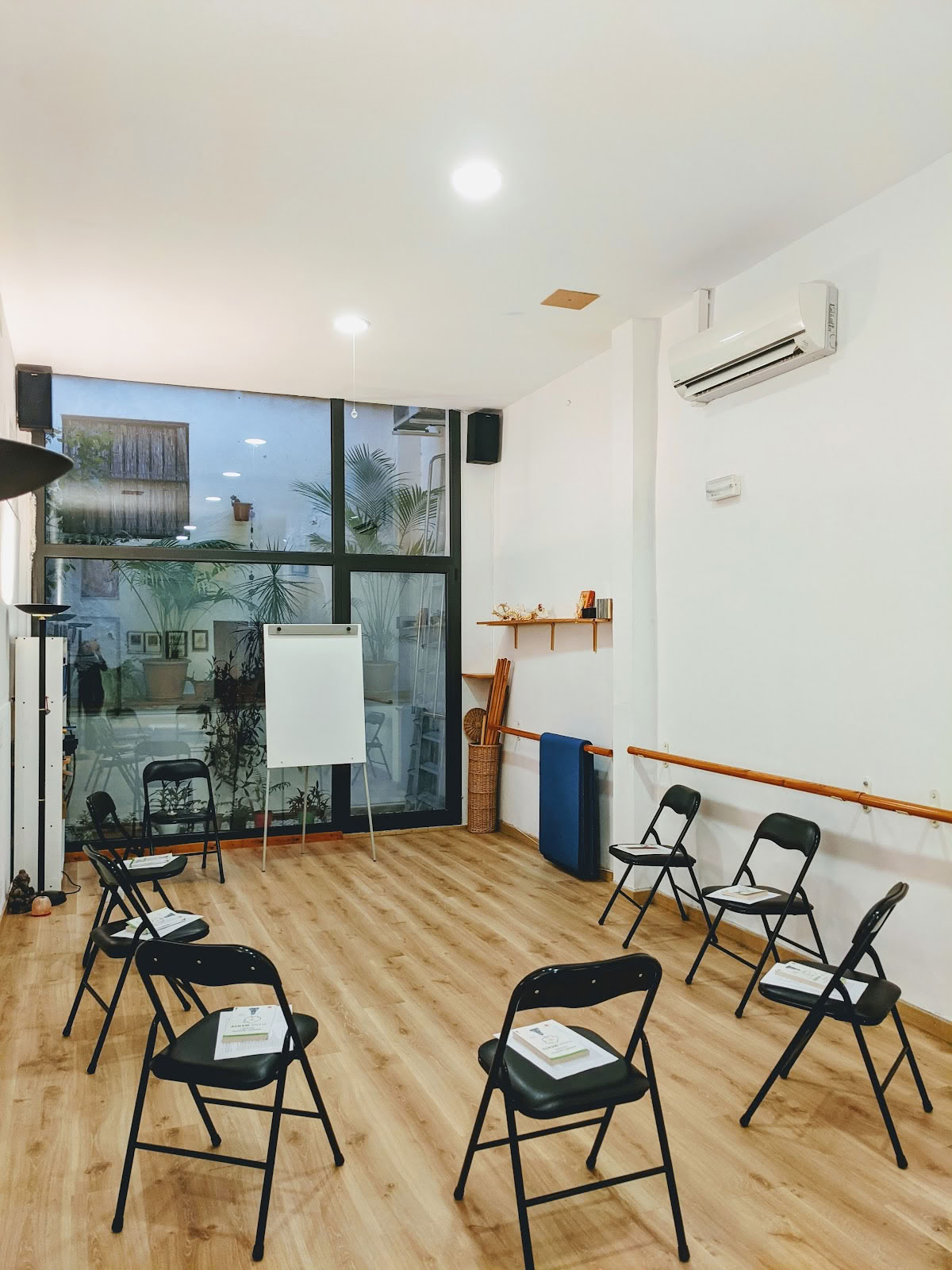 Курс осознанности в Барселоне — Mindfulme