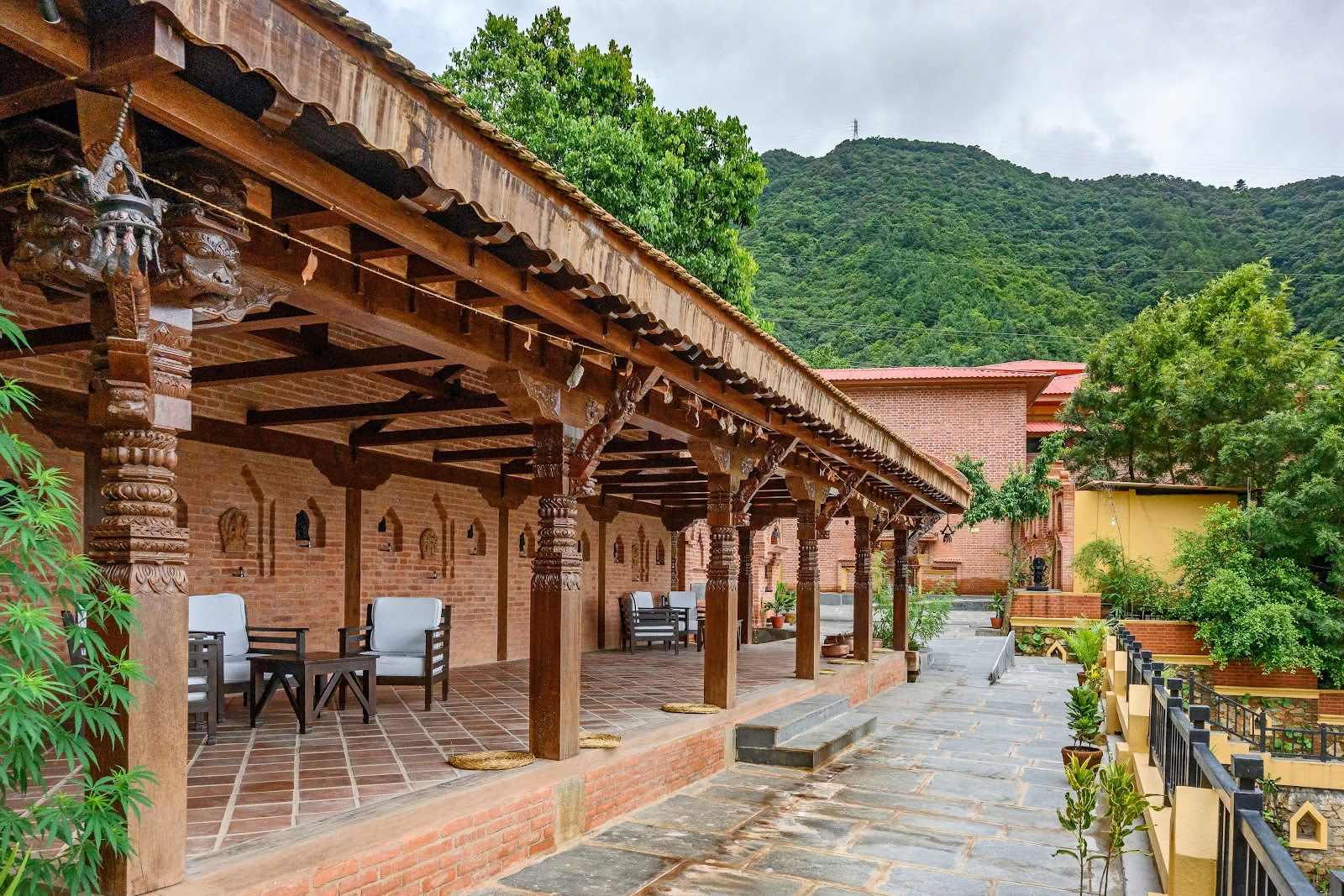 Велнес-курорт Jungle Mahal