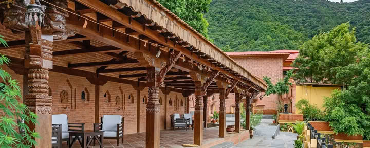 Велнес-курорт Jungle Mahal