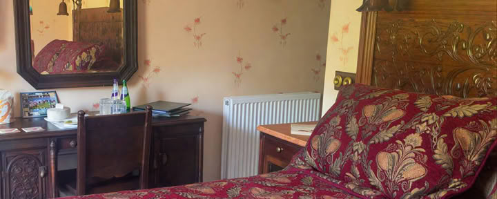 Двухместный номер с общей ванной комнатой