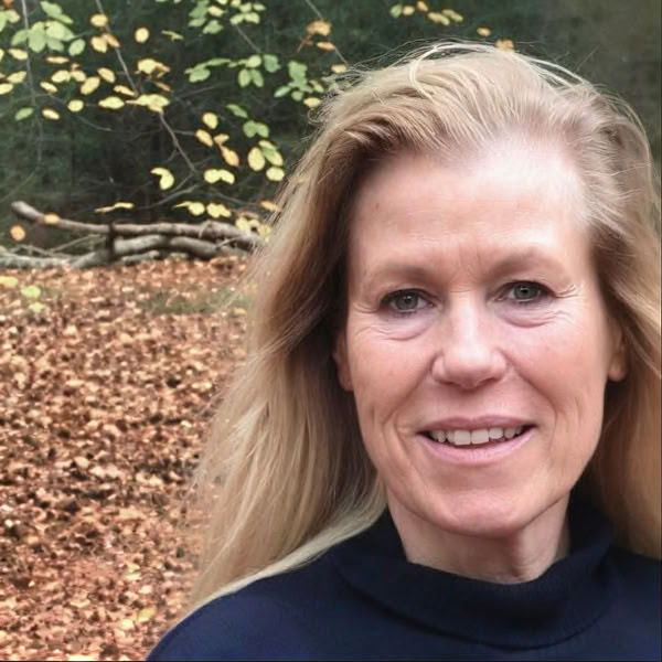 Joyce Curnan